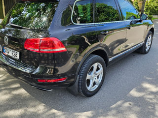 Volkswagen Touareg foto 5