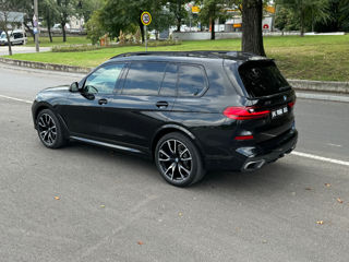 BMW X7 foto 8