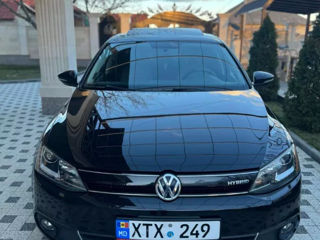 Volkswagen Jetta foto 2