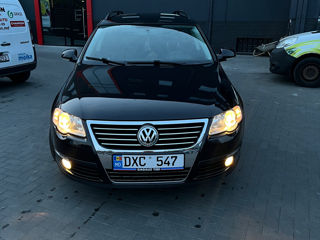 Volkswagen Passat foto 1