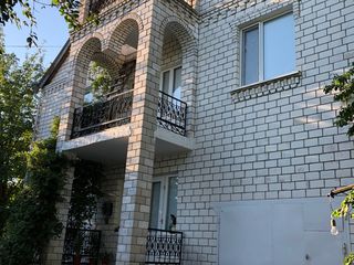 Casa in s. Roscani 17km Chisinau foto 1