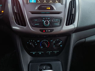 Ford Transit Connect foto 9