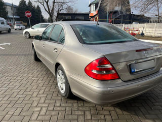 Mercedes E-Class foto 7