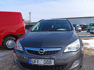 Opel Astra foto 2