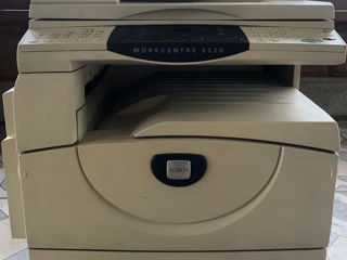 Vând Multifuncțional Laser Xerox WorkCentre 5020/DN, A3, Alb-Negru