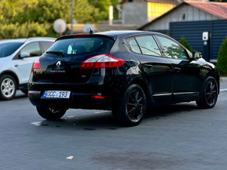 Renault Megane foto 3