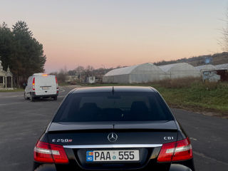 Mercedes E-Class foto 7