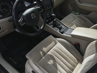 Skoda Superb foto 9