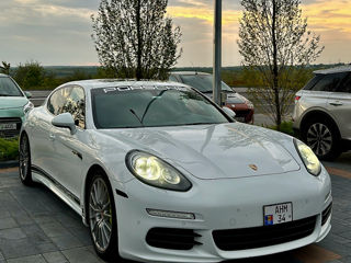 Porsche Panamera foto 7