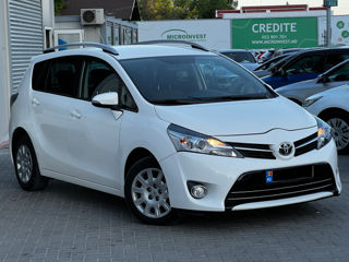 Toyota Verso foto 4