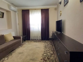 Vand casa in 2 nivele, 175 m2, localitatea Gratiesti foto 2