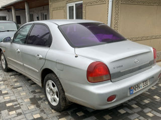 Hyundai Sonata foto 2