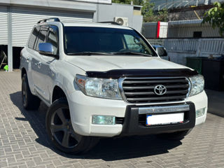 Toyota Land Cruiser foto 1