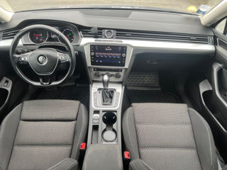 Volkswagen Passat foto 8