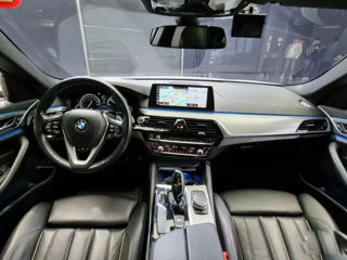 BMW 5 Series foto 10