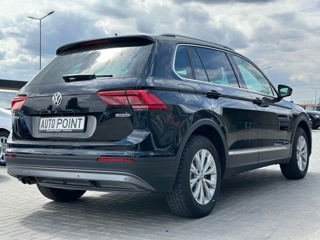 Volkswagen Tiguan foto 3