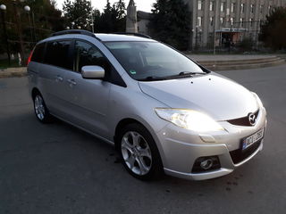 Mazda 5 foto 1