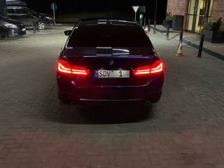 BMW 5 Series foto 3