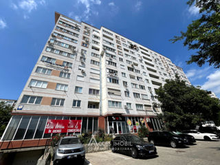 Apartament cu 2 camere, 73 m², Poșta Veche, Chișinău foto 9