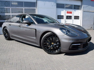 Porsche Panamera foto 3