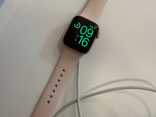 Apple Watch seria 6 , 40 mm pink sand /gold foto 2