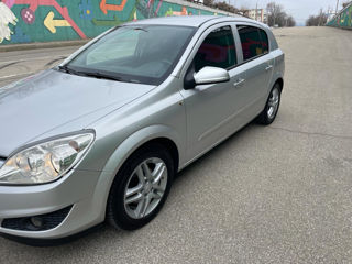 Opel Astra foto 2