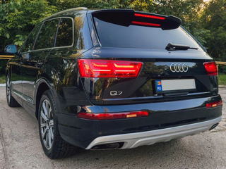 Audi Q7 foto 10