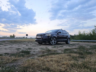 Audi Q7 foto 1