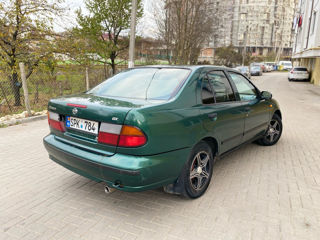 Nissan Almera foto 3