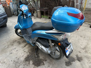 Kymco PeopleS foto 4