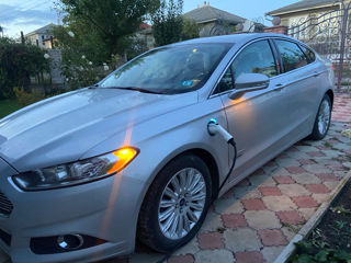 Ford Fusion foto 3