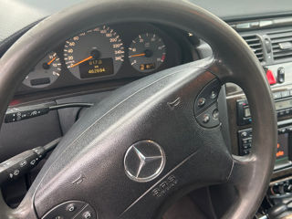 Mercedes E-Class foto 9