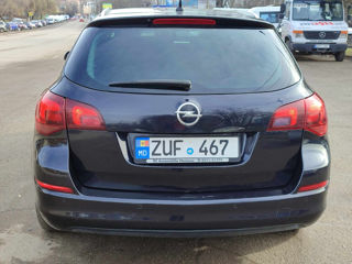 Opel Astra foto 4