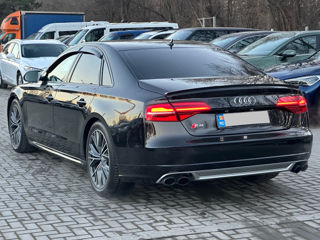 Audi S8 foto 5