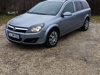 Opel Astra foto 4