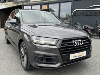 Audi Q7 foto 2