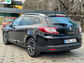 Renault Megane foto 4