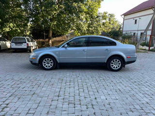 Volkswagen Passat foto 6