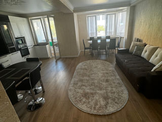 Apartament cu 3 camere, 80 m², Botanica, Chișinău foto 4