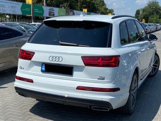 Audi Q7 foto 4