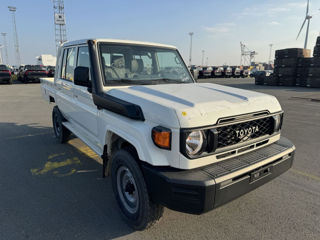 Toyota Land Cruiser фото 8