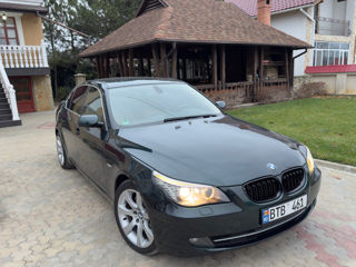 BMW 5 Series foto 6