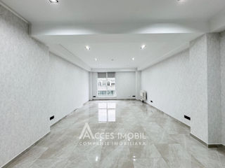 Chirie! Spațiu Comercial, 89.2m2! Centru, str. Mihai Eminescu. Euroreparație! фото 1