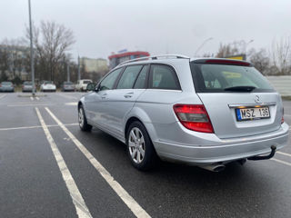 Mercedes C-Class foto 5