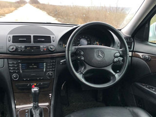 Piese MercedesBenz w211 E-klass anul 2008 foto 5