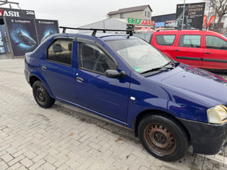 Dacia Logan foto 2