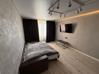 Ap. 1 cam., 37 м², 14/16 et.