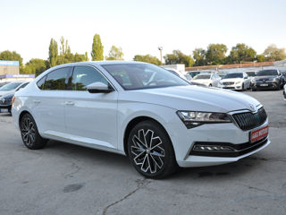 Skoda Superb foto 3