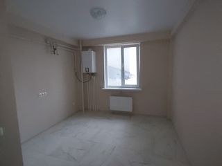 Ialoveni ( 56m2: 1 dormitor, bucataria cu living 20m2) foto 1