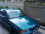 BMW 3 Series foto 4